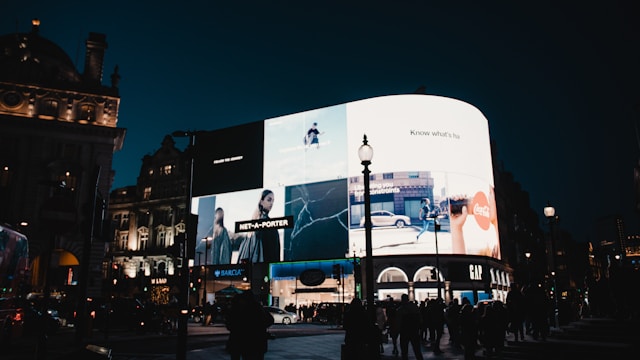 What Makes Digital Signage a Must-Have Marketing Solution